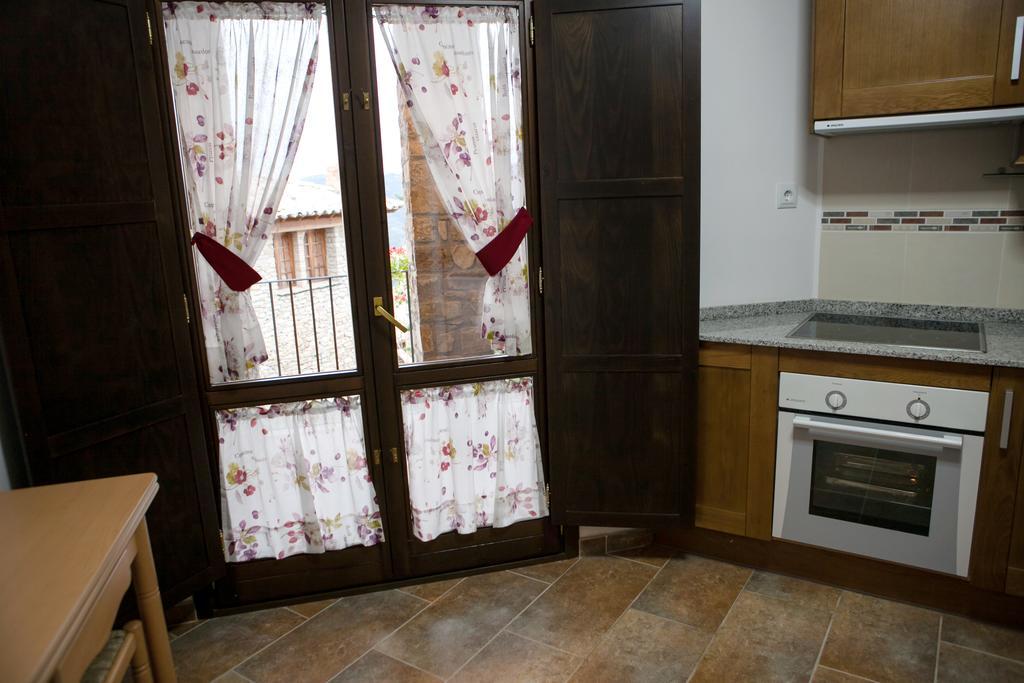 El Balcon De Roda Roda de Isábena Zimmer foto